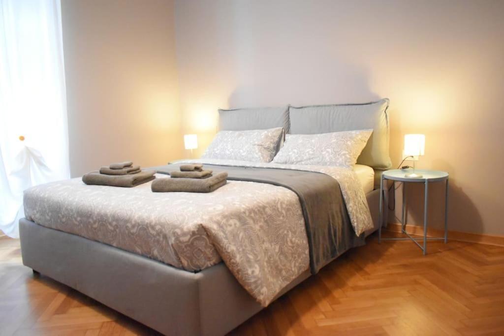 Residence Montanelli Trieste Bagian luar foto