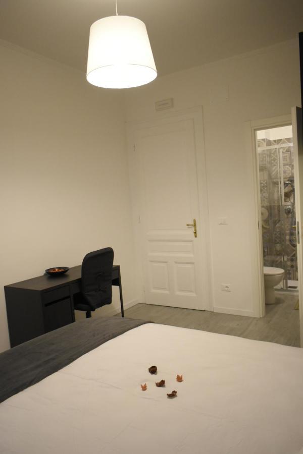 Residence Montanelli Trieste Bagian luar foto